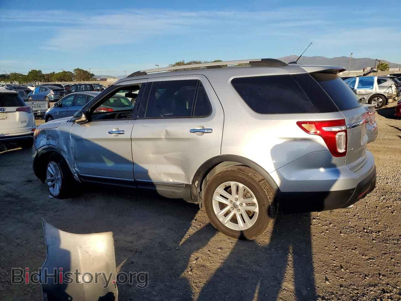 2011 FORD EXPLORER - VIN: 1FMHK8D82BGA55227 - Фото 2