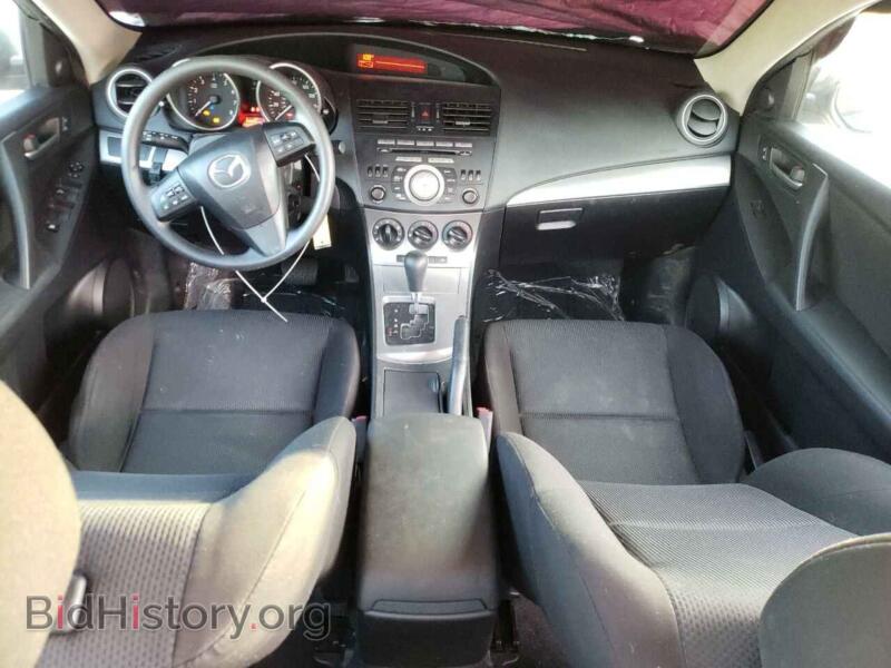 2011 Mazda 3 (VIN JM1BL1VF2B1901645) — photo 8 of 12