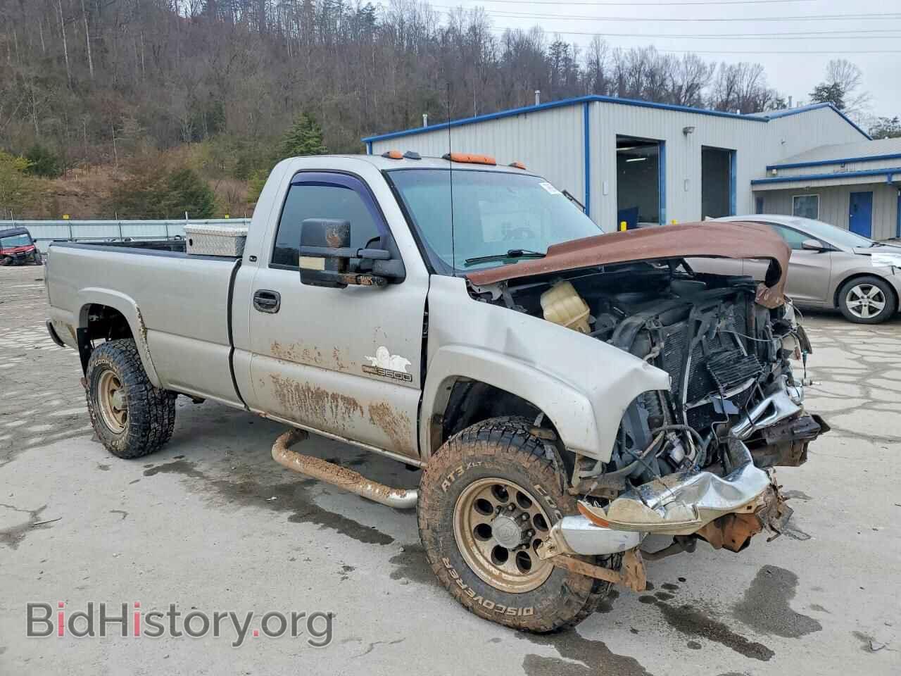 2005 GMC SIERRA - VIN: 1GTHK34U95E147360 - Фото 4
