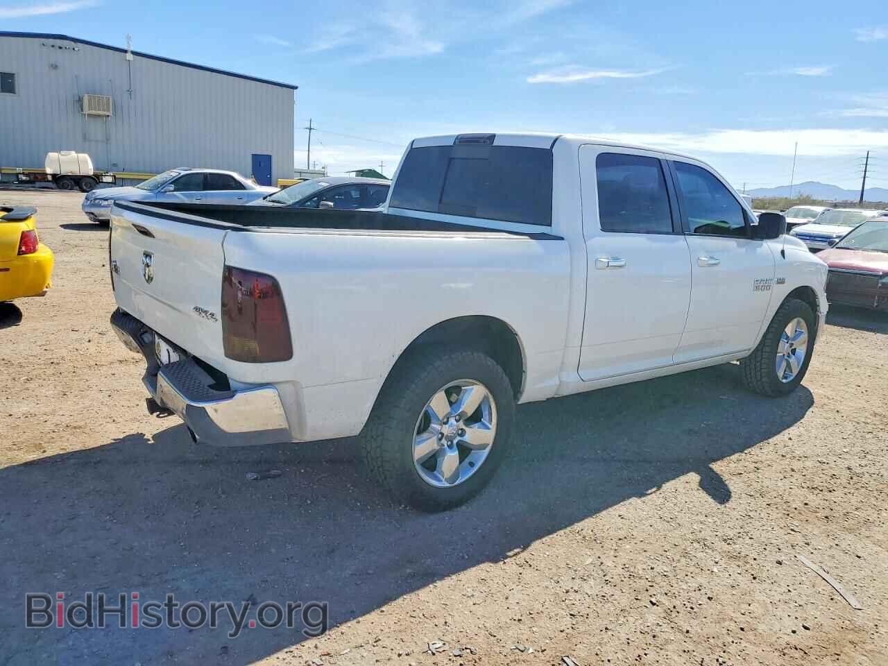 2017 RAM 1500 - VIN: 3C6RR7LT1HG689069 - Фото 3