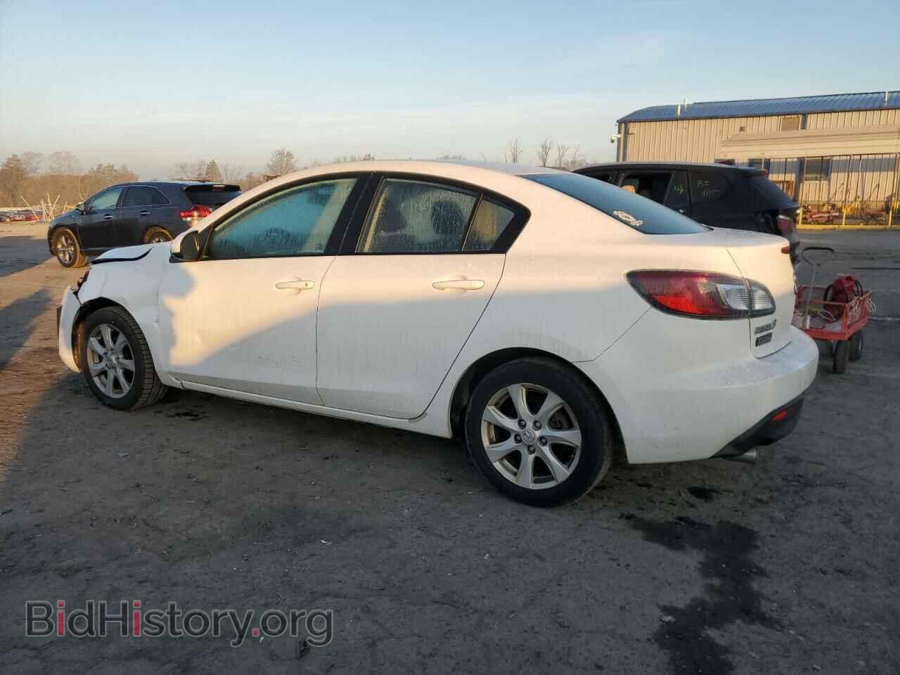 2010 MAZDA 3 - VIN: JM1BL1SG8A1303393 - Фото 2