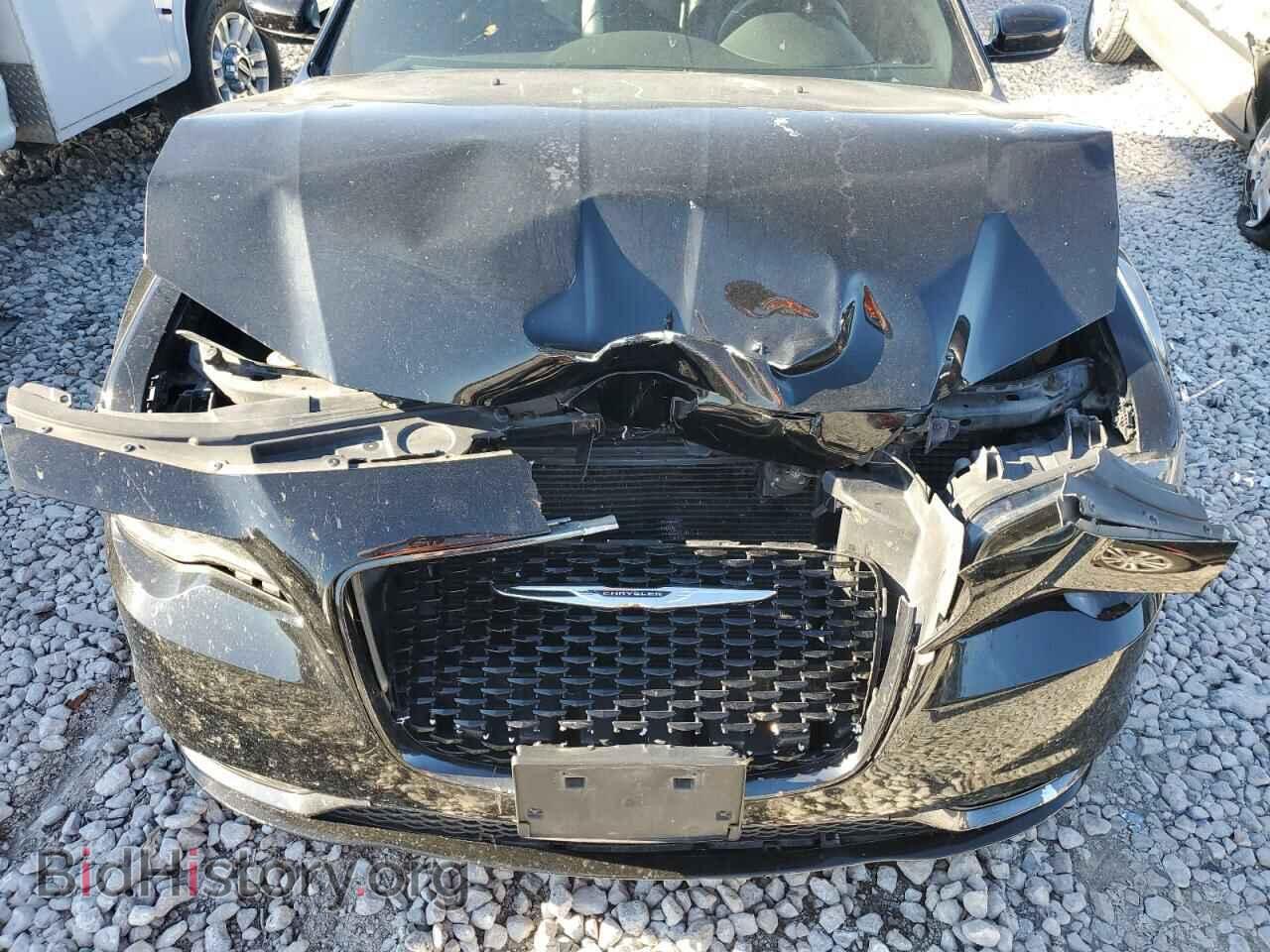 2015 CHRYSLER 300 - VIN: 2C3CCAGG5FH876391 - Фото 11