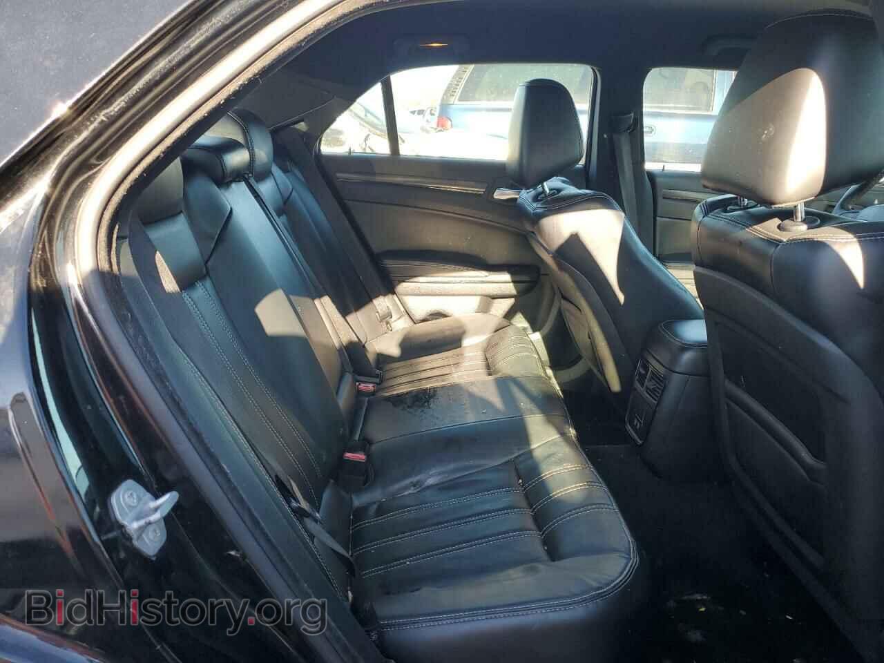 2015 CHRYSLER 300 - VIN: 2C3CCAGG5FH876391 - Фото 10