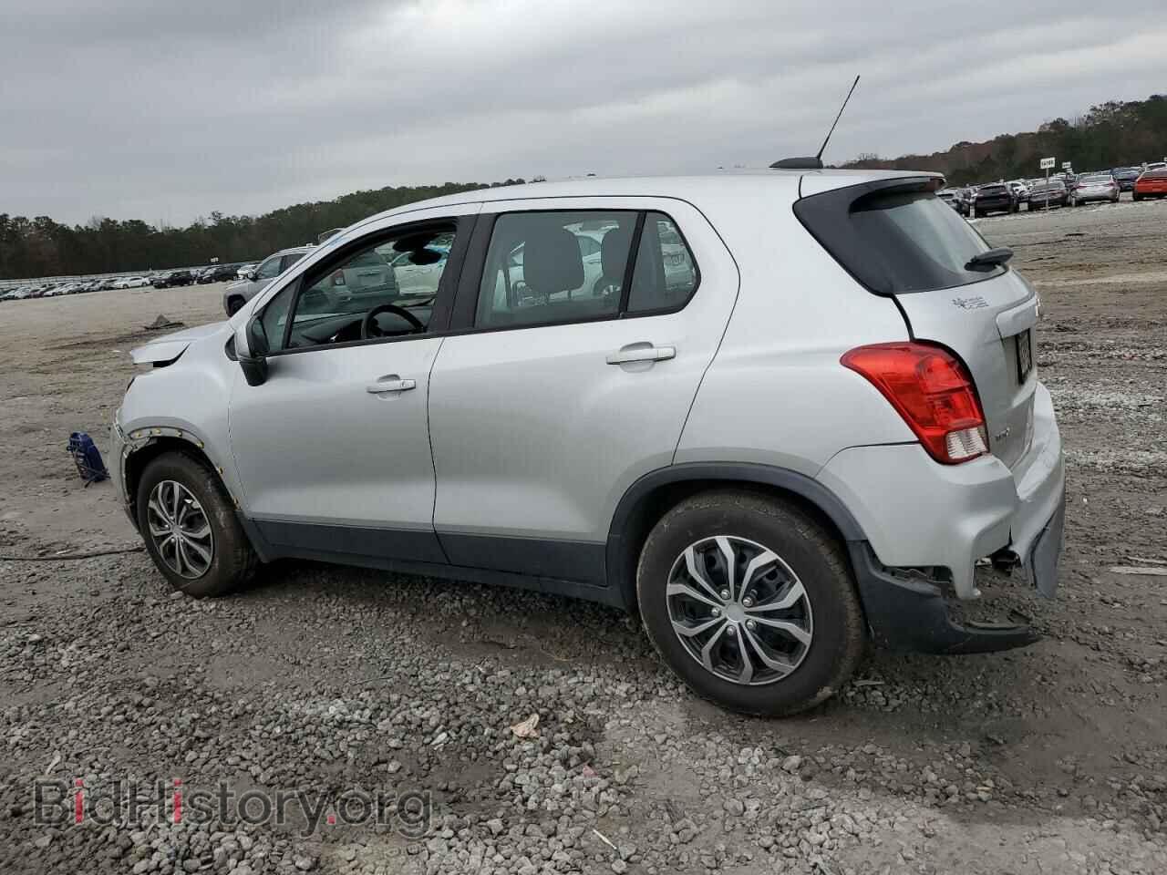 2017 CHEVROLET TRAX - VIN: KL7CJKSB3HB102748 - Фото 2