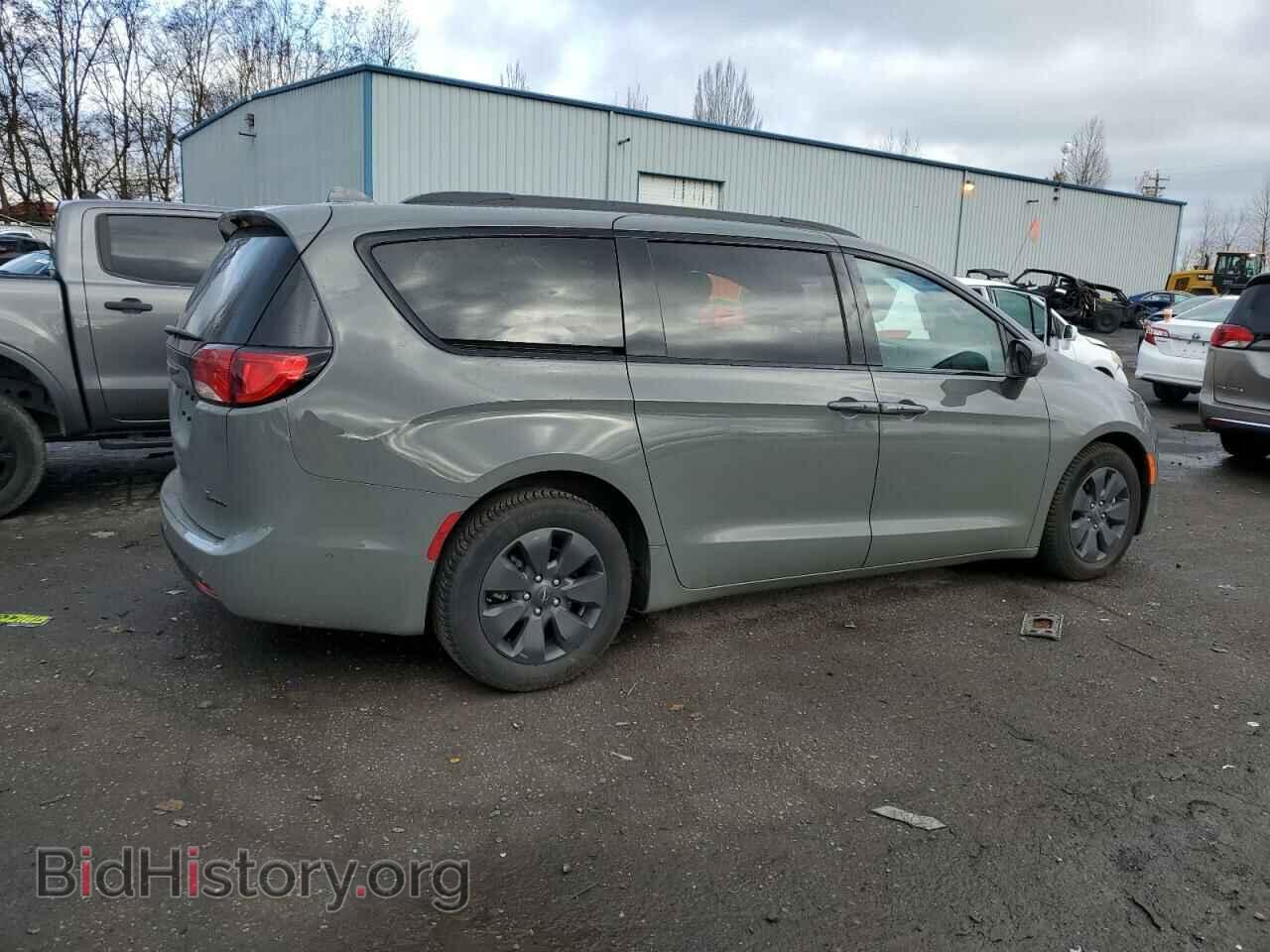 2020 CHRYSLER PACIFICA - VIN: 2C4RC1N75LR238950 - Фото 3