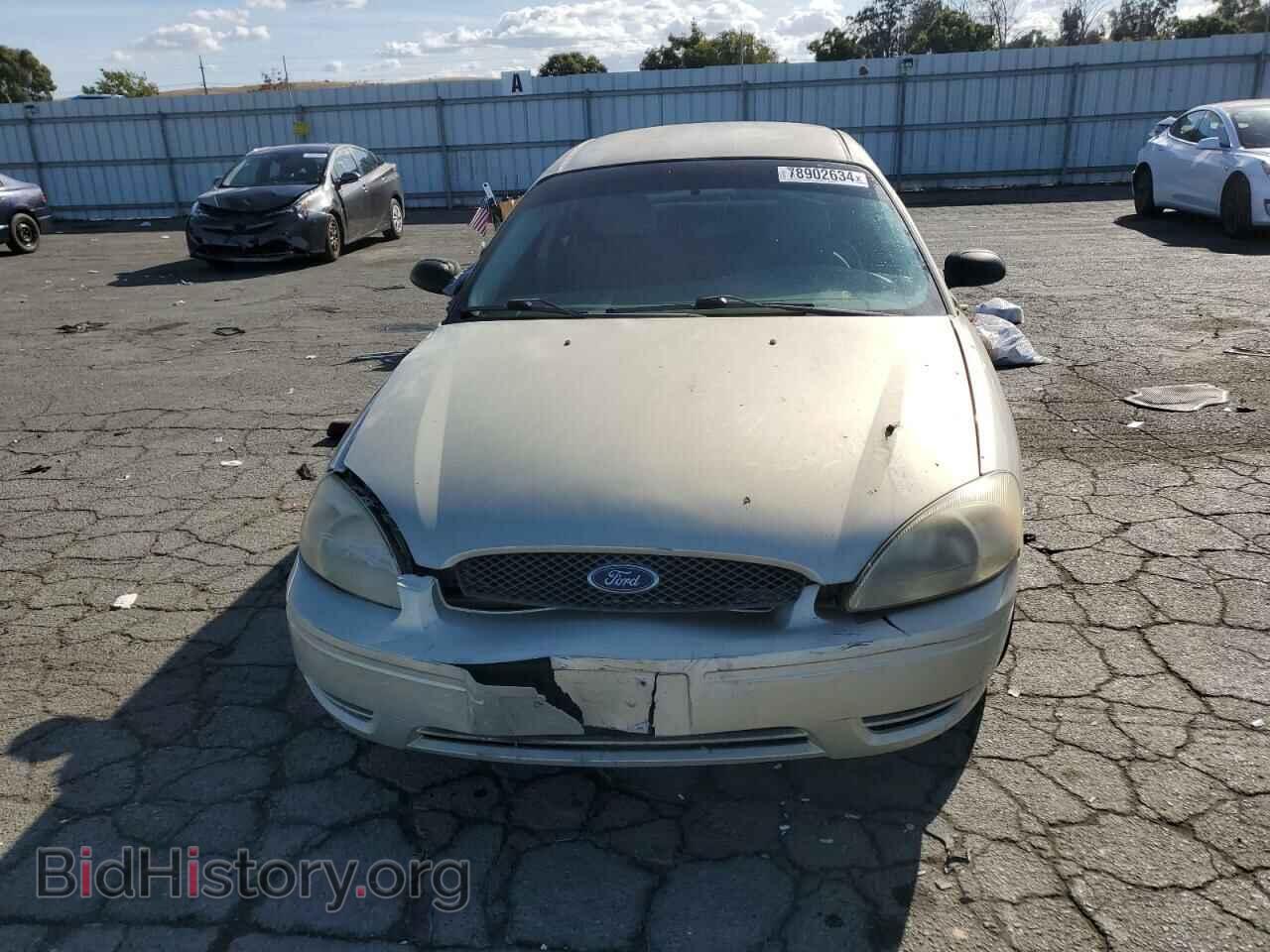 2005 FORD TAURUS - VIN: 1FAFP53285A133337 - Фото 5