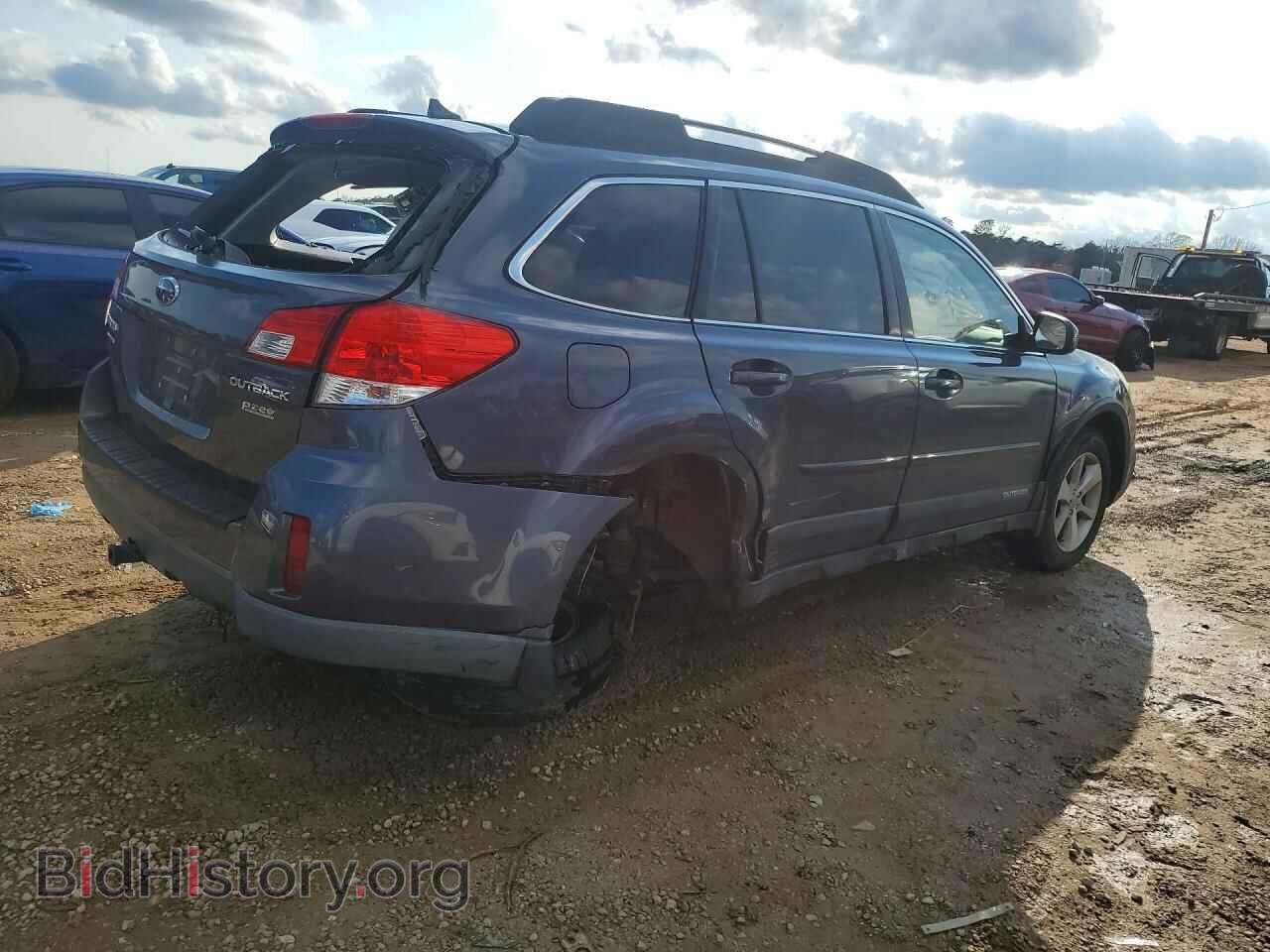 2014 SUBARU OUTBACK - VIN: 4S4BRBLC8E3244688 - Photo 3