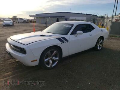 2012 Dodge CHALLENGER, белый — VIN 2C3CDYBTXCH291375, Copart