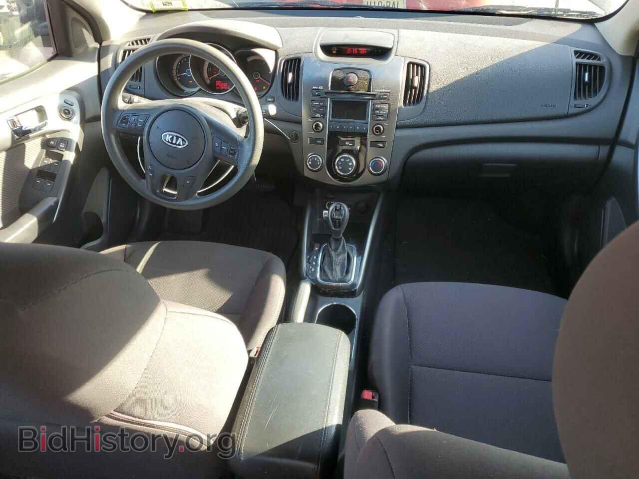 2013 KIA FORTE - VIN: KNAFU4A29D5724992 - Фото 8