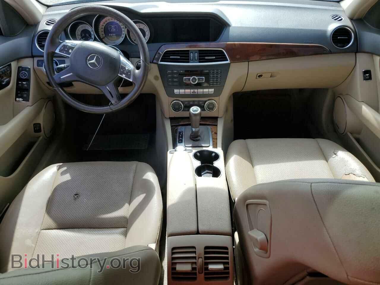 2012 MERCEDES-BENZ C-CLASS - VIN: WDDGF8BB7CA704310 - Фото 8