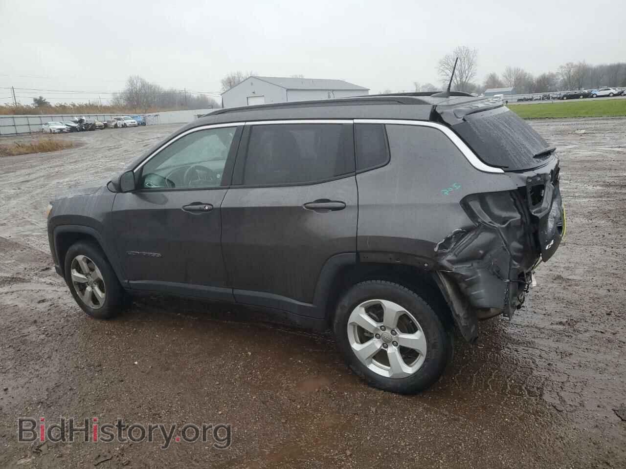2018 JEEP COMPASS - VIN: 3C4NJDBB7JT270436 - Photo 2