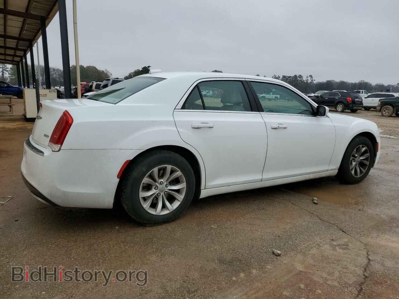 2015 CHRYSLER 300 - VIN: 2C3CCAAG6FH807119 - Фото 3