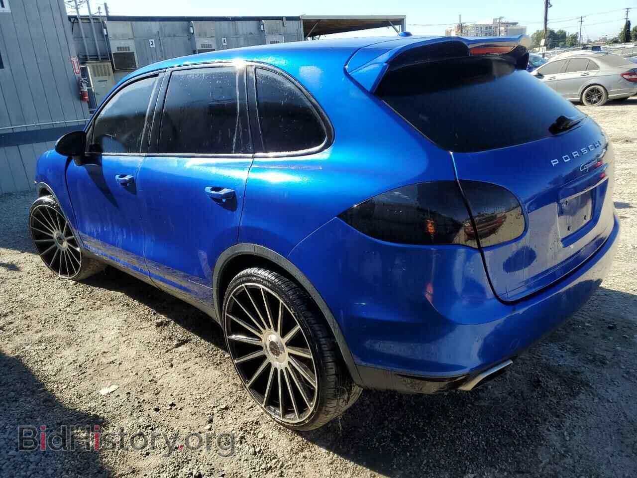 2012 PORSCHE CAYENNE - VIN: WP1AA2A25CLA06312 - Photo 2