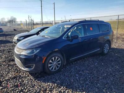 2017 Chrysler PACIFICA Touring L, blue — VIN 2C4RC1BG5HR527242, Copart