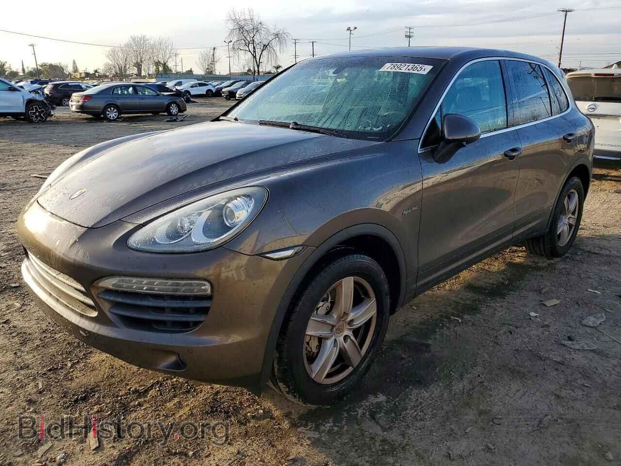 Photo WP1AE2A20BLA91675 - PORSCHE CAYENNE 2011