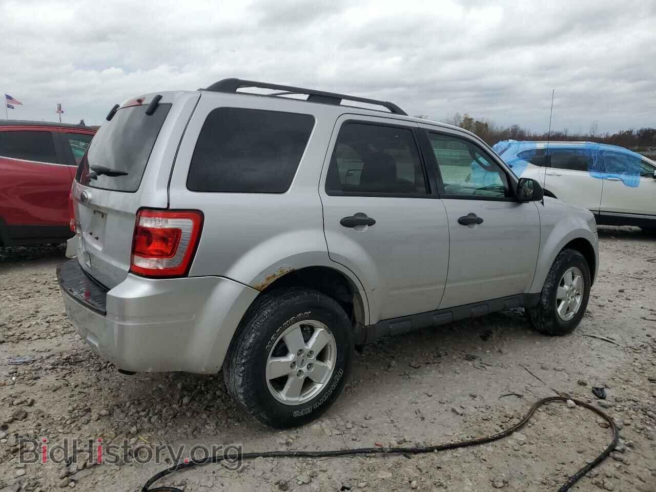 2011 FORD ESCAPE - VIN: 1FMCU9D75BKA81707 - Фото 3