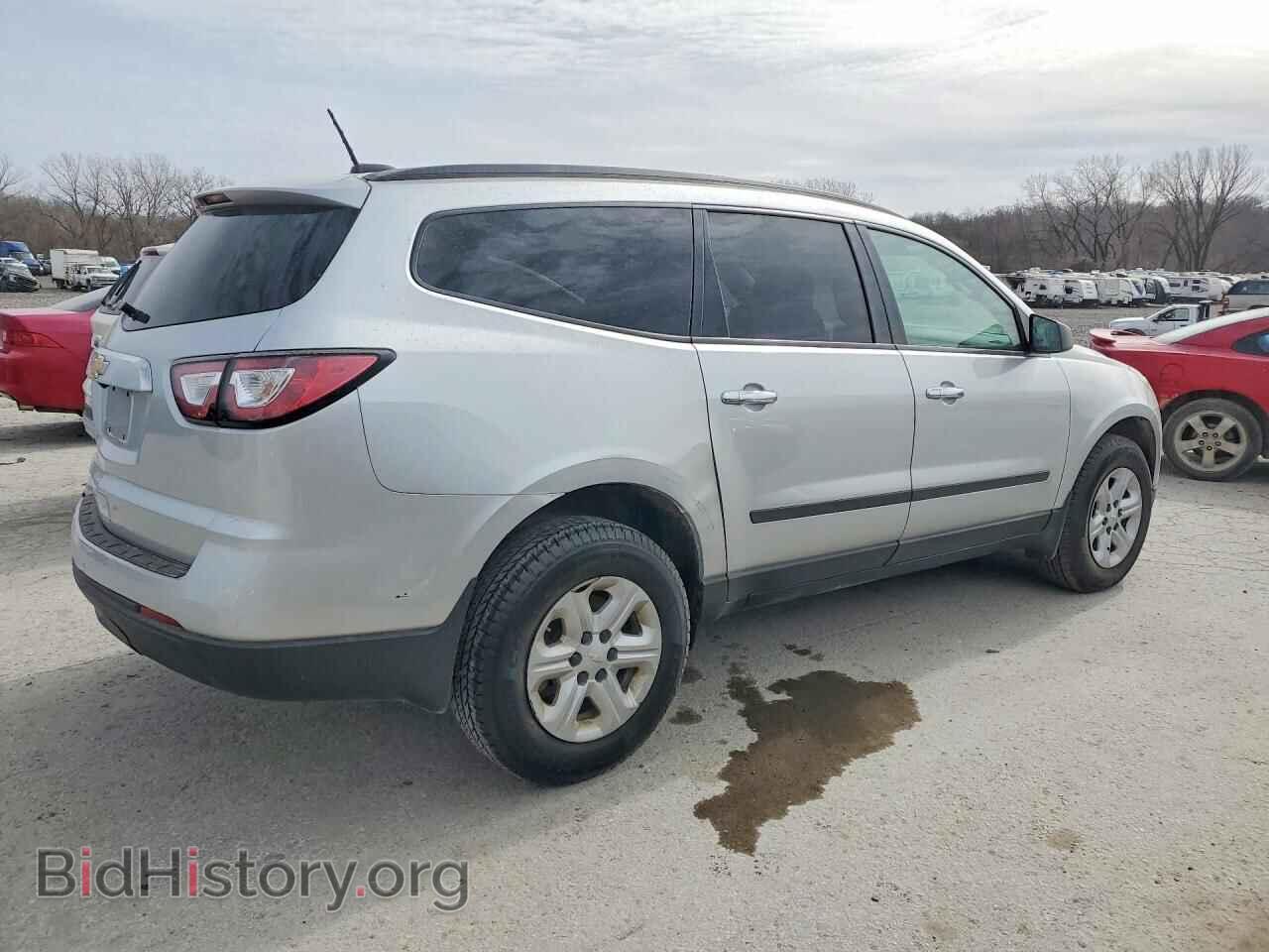 2017 CHEVROLET TRAVERSE - VIN: 1GNKRFKD4HJ309534 - Фото 3