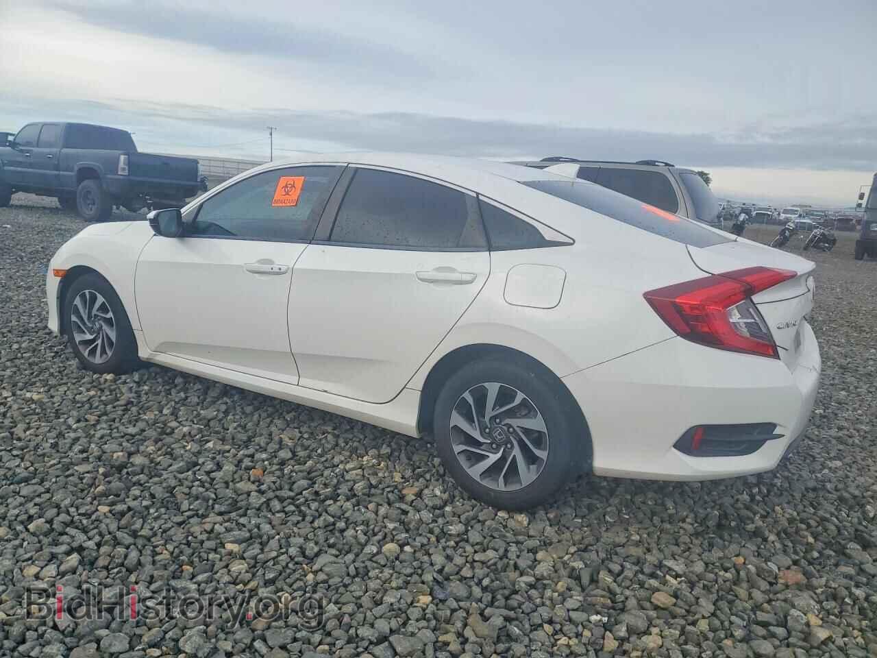 2017 HONDA CIVIC - VIN: 19XFC2F77HE228453 - Фото 2