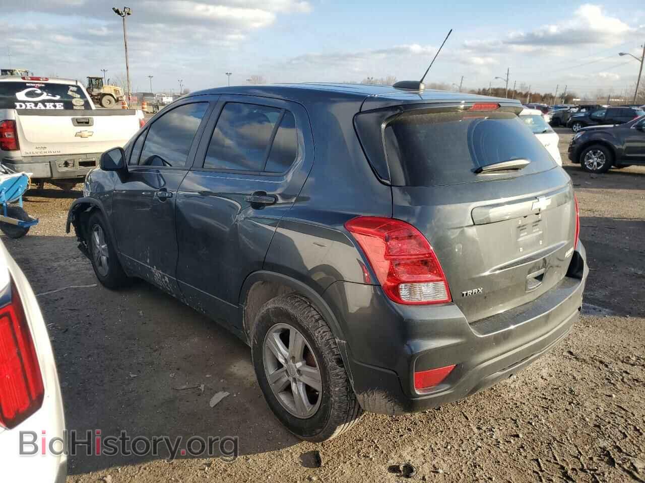 2019 CHEVROLET TRAX - VIN: 3GNCJKSBXKL312389 - Фото 2