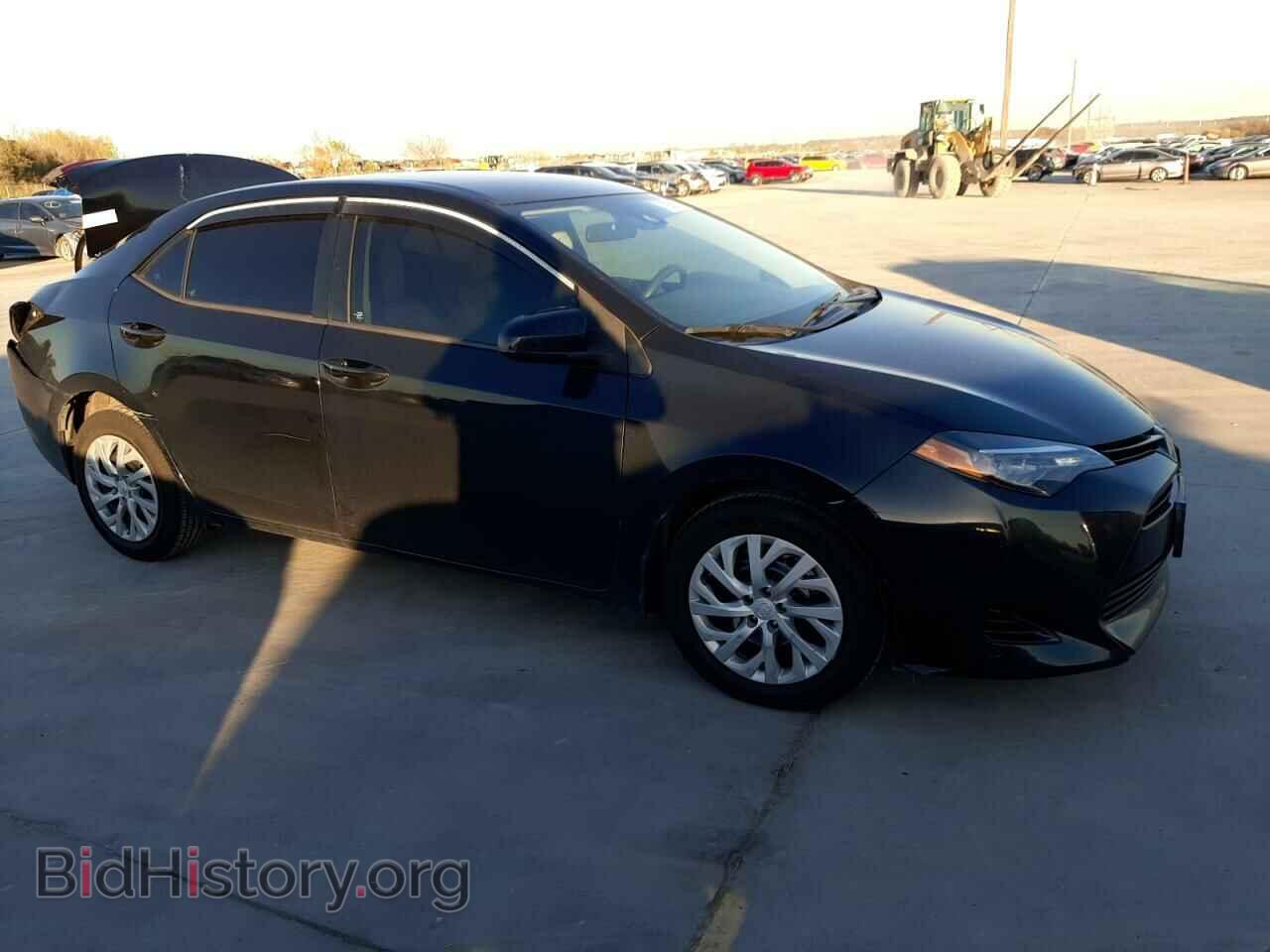 2017 TOYOTA COROLLA - VIN: 5YFBURHE2HP662813 - Фото 4