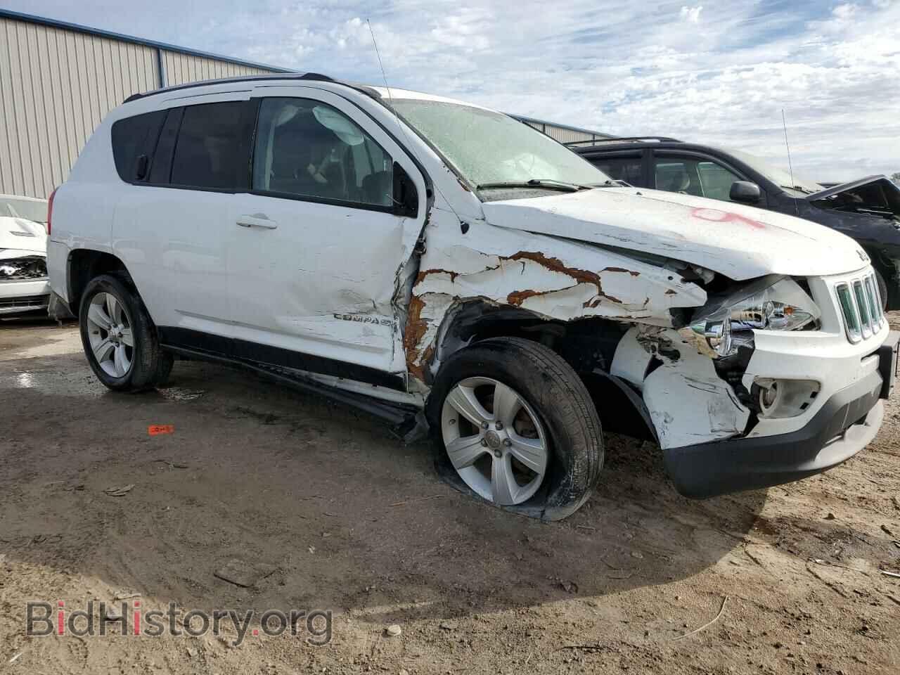 2012 JEEP COMPASS - VIN: 1C4NJDEB1CD588640 - Photo 4