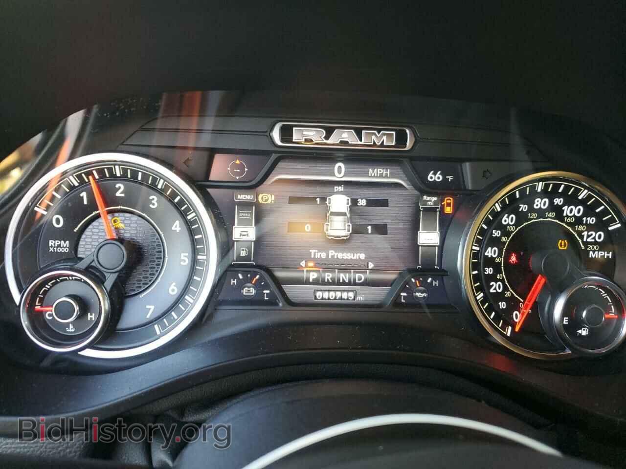 2019 RAM 1500 - VIN: 1C6SRFMT1KN901252 - Фото 9
