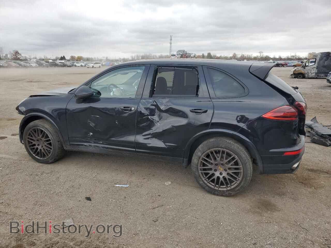2017 PORSCHE CAYENNE - VIN: WP1AA2A27HKA90954 - Фото 2