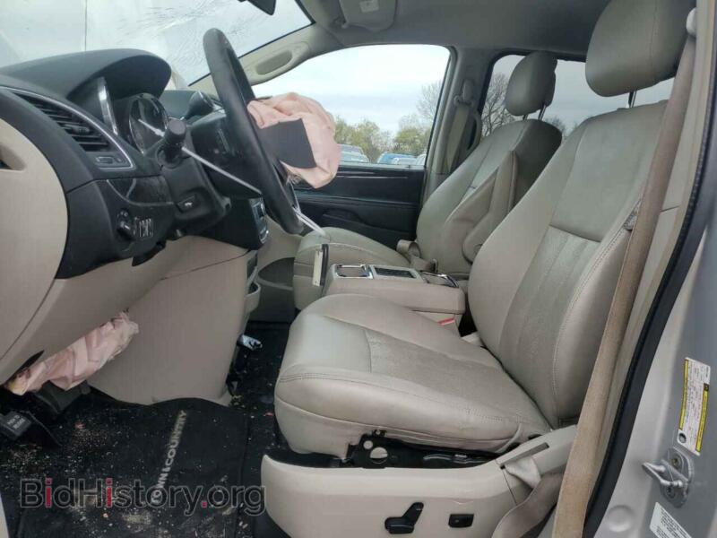 2011 Chrysler MINIVAN (VIN 2A4RR8DG7BR616056) — photo 7 of 14