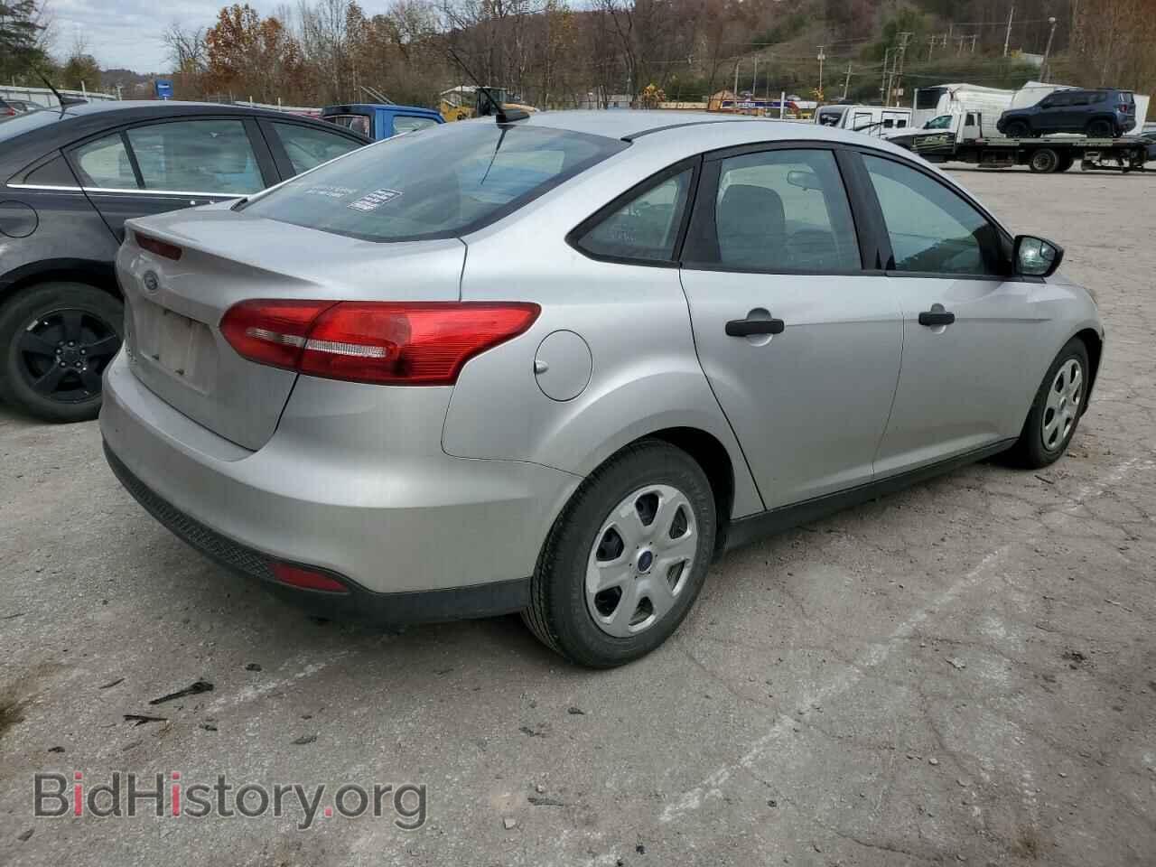 2017 FORD FOCUS - VIN: 1FADP3E24HL298352 - Photo 3