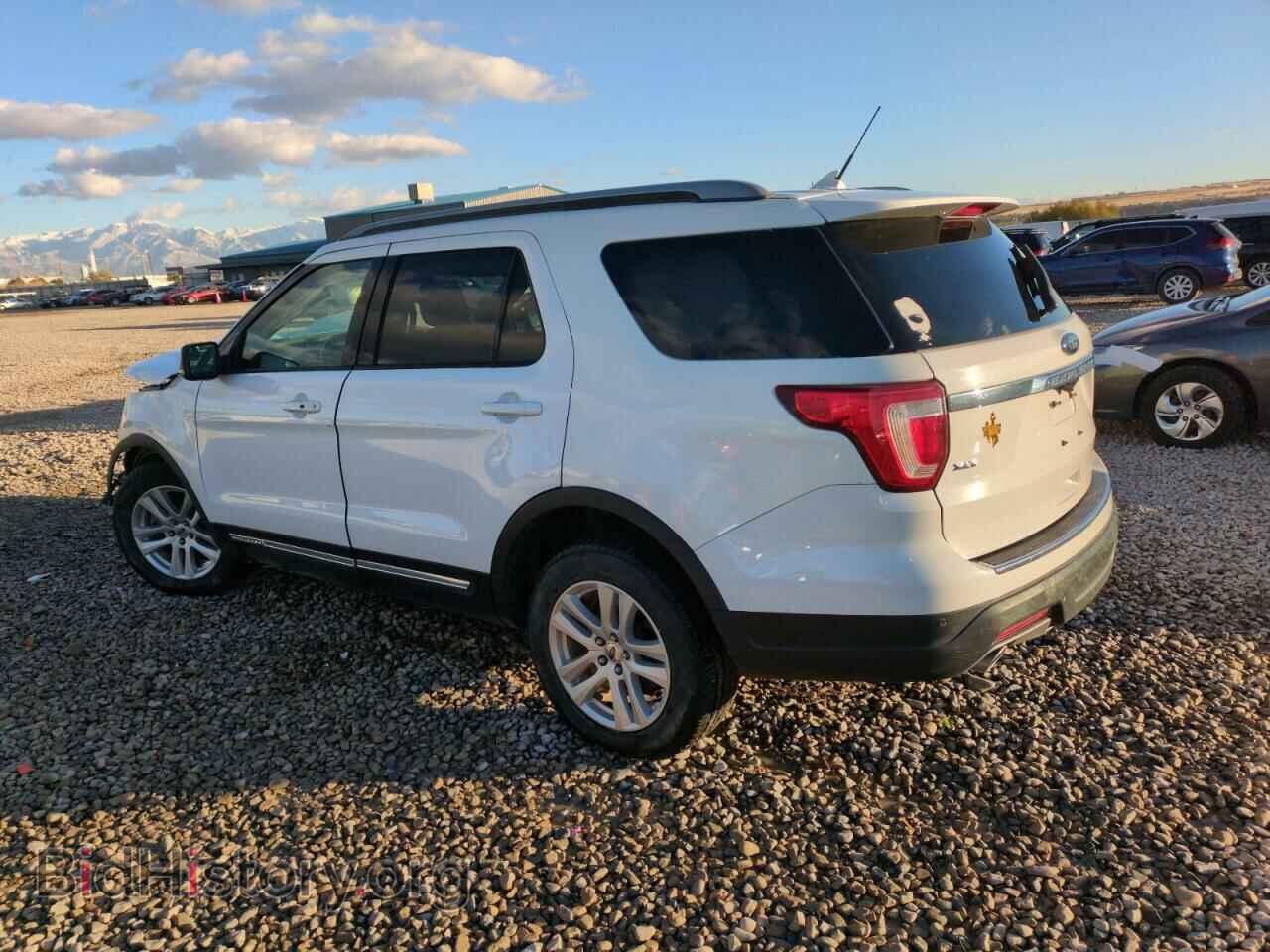 2018 FORD EXPLORER - VIN: 1FM5K8D81JGB91110 - Фото 2