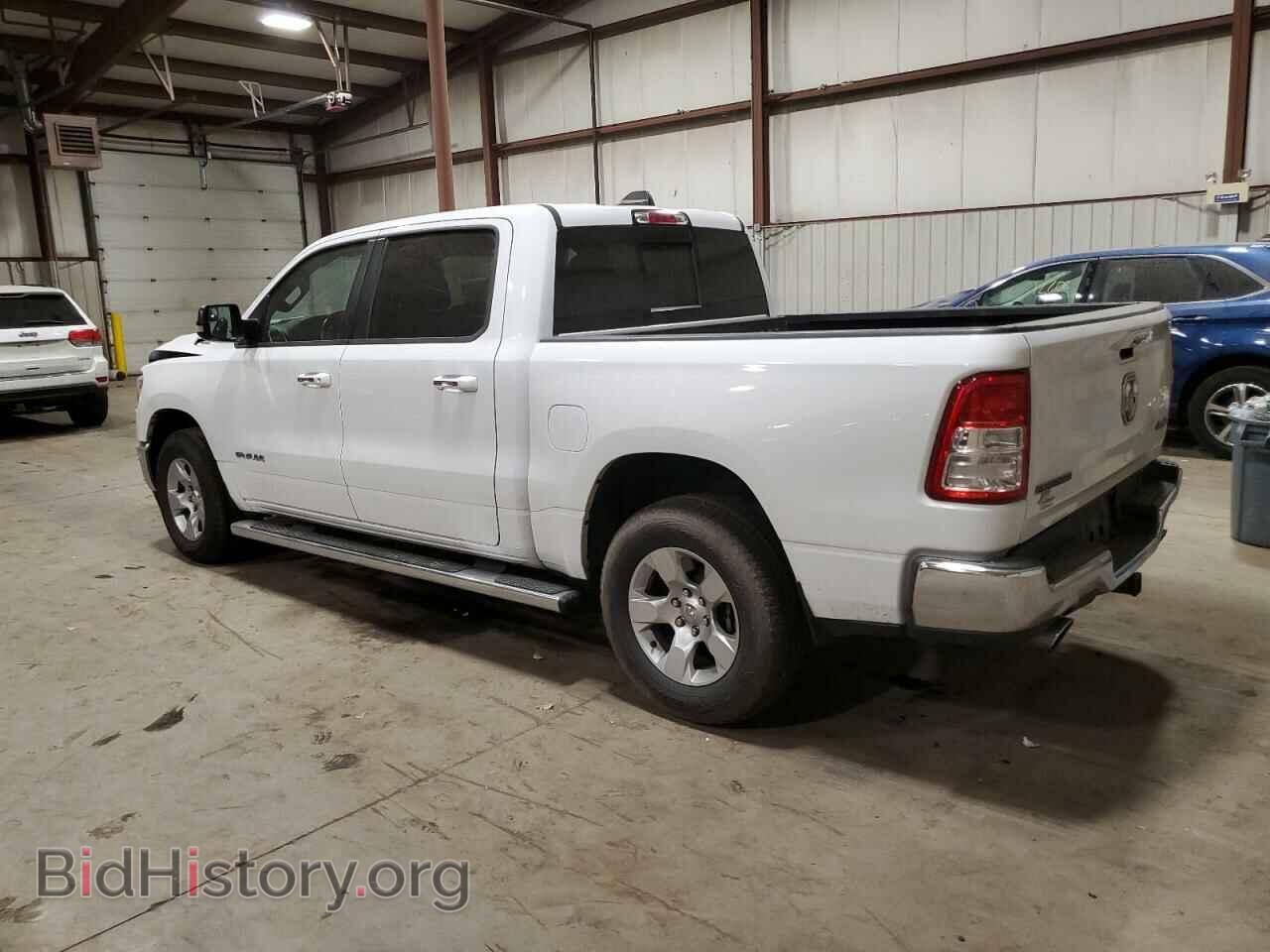 2020 RAM 1500 - VIN: 1C6SRFFTXLN420897 - Фото 2
