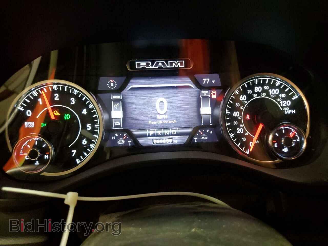 2020 RAM 1500 - VIN: 1C6SRFFTXLN420897 - Фото 9
