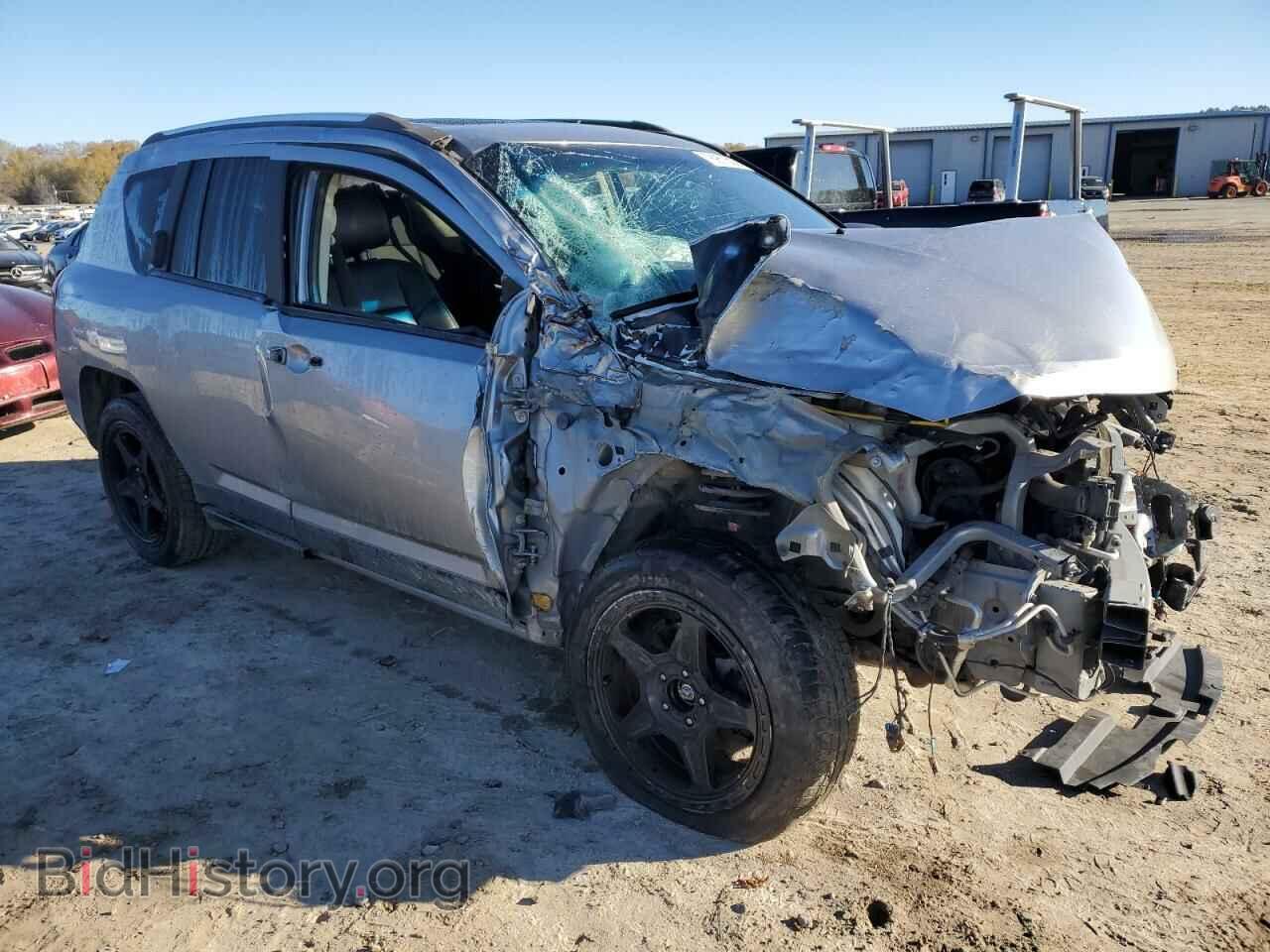 2014 JEEP COMPASS - VIN: 1C4NJCEA3ED766990 - Photo 4