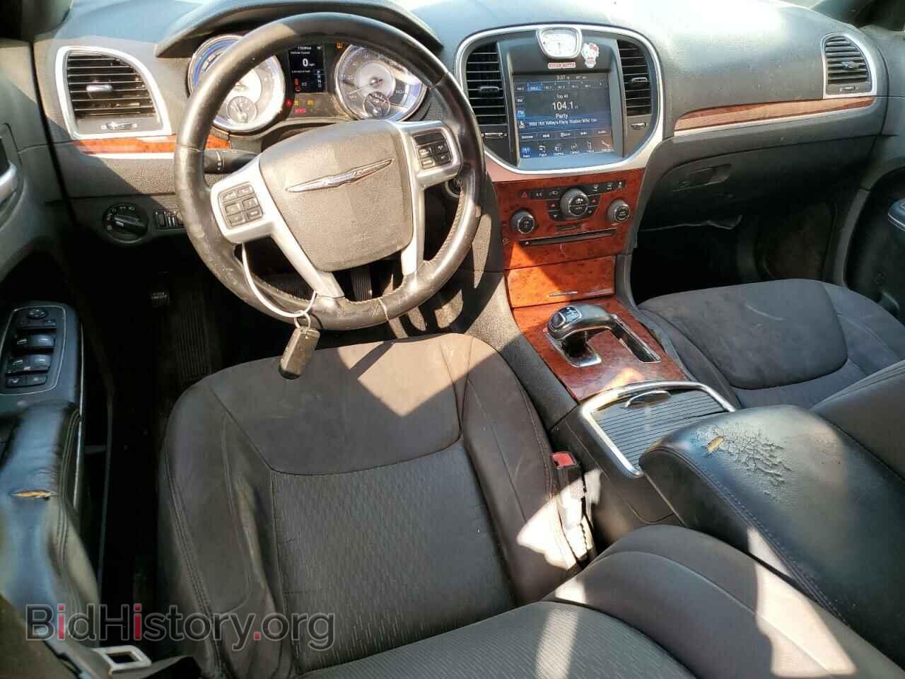 2014 CHRYSLER 300 - VIN: 2C3CCAAG0EH376081 - Фото 8