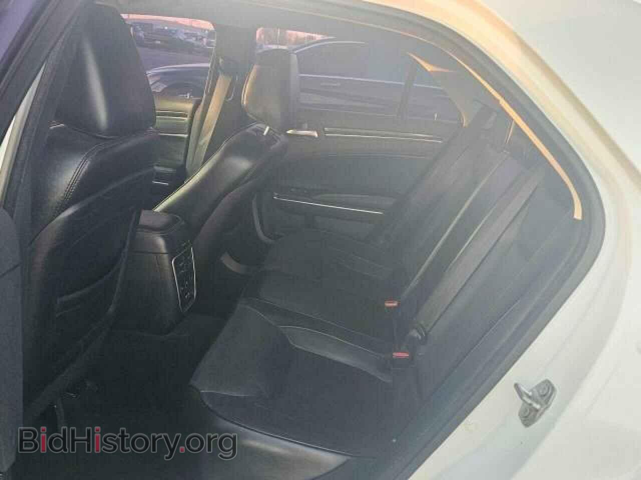 2017 CHRYSLER 300 - VIN: 2C3CCAEG8HH564376 - Фото 6