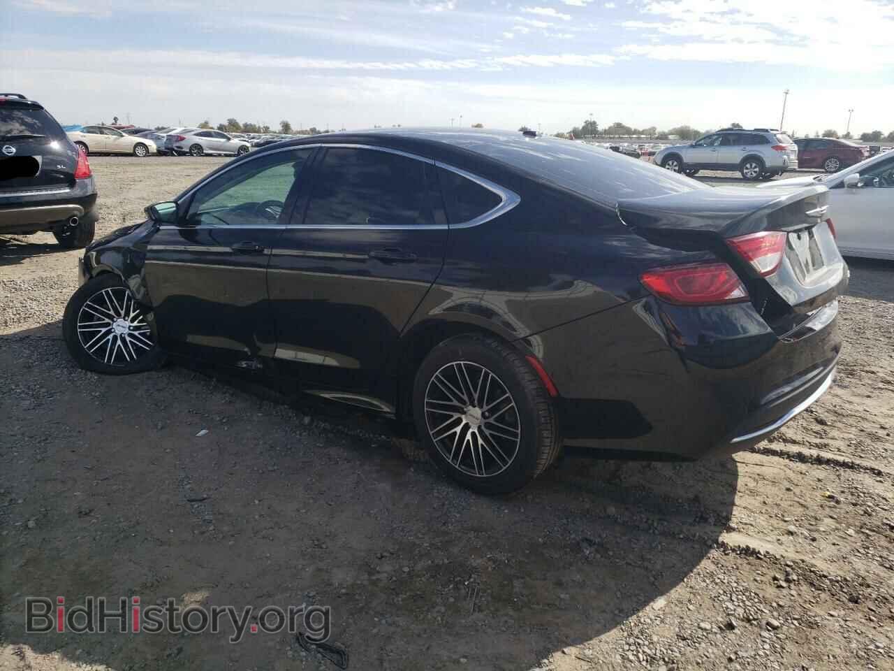 2015 CHRYSLER 200 - VIN: 1C3CCCAB3FN688856 - Фото 2