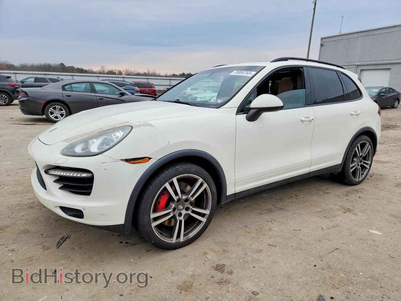 Photo WP1AC2A21BLA83977 - PORSCHE CAYENNE 2011