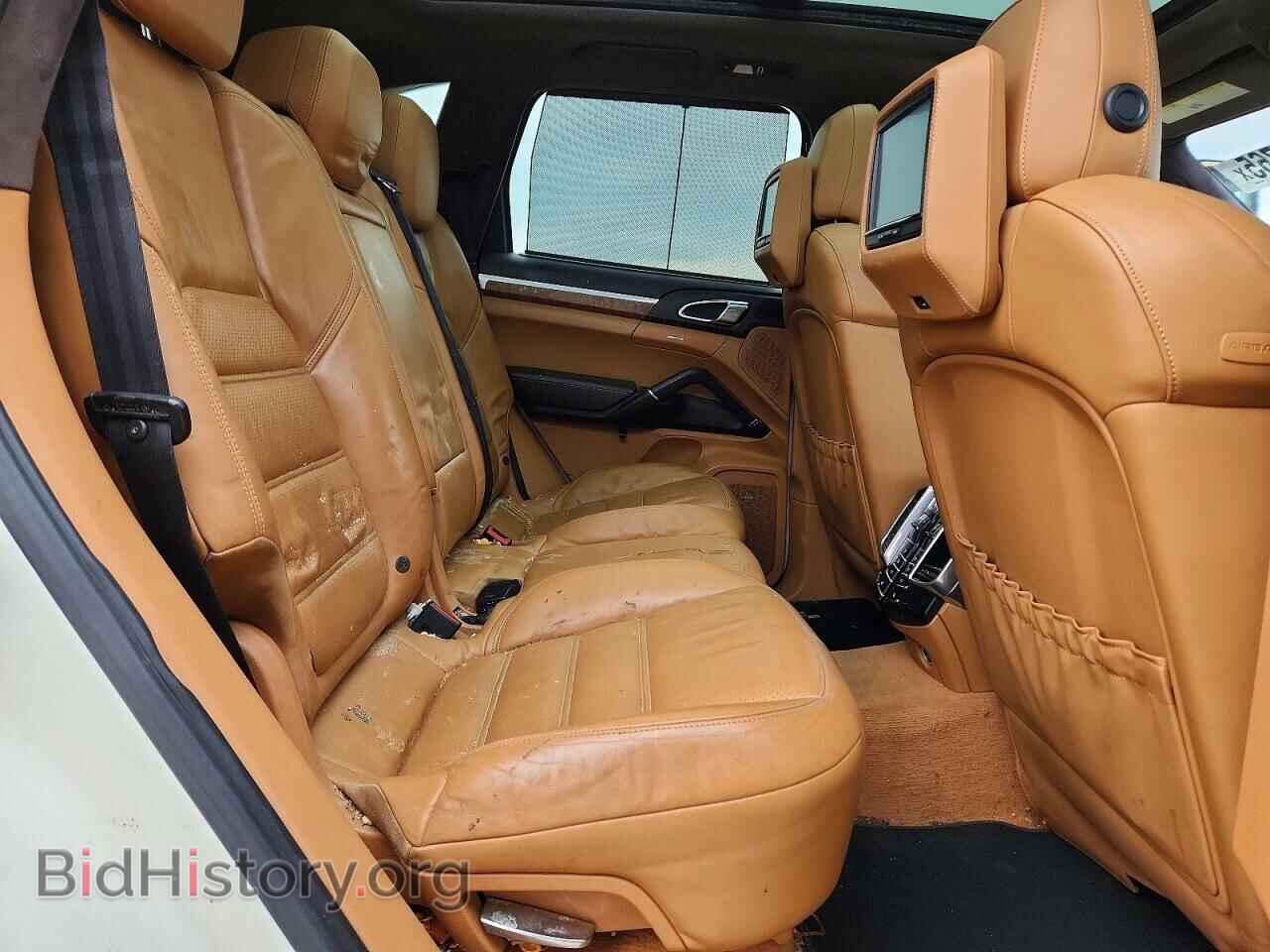 2011 PORSCHE CAYENNE - VIN: WP1AC2A21BLA83977 - Фото 11