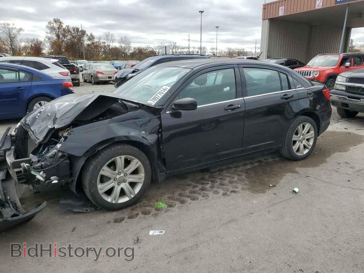 Фотография 1C3CCBBB5DN546885 - CHRYSLER 200 2013