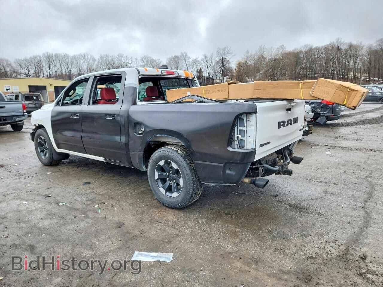 2019 RAM 1500 - VIN: 1C6SRFLT2KN582932 - Фото 2
