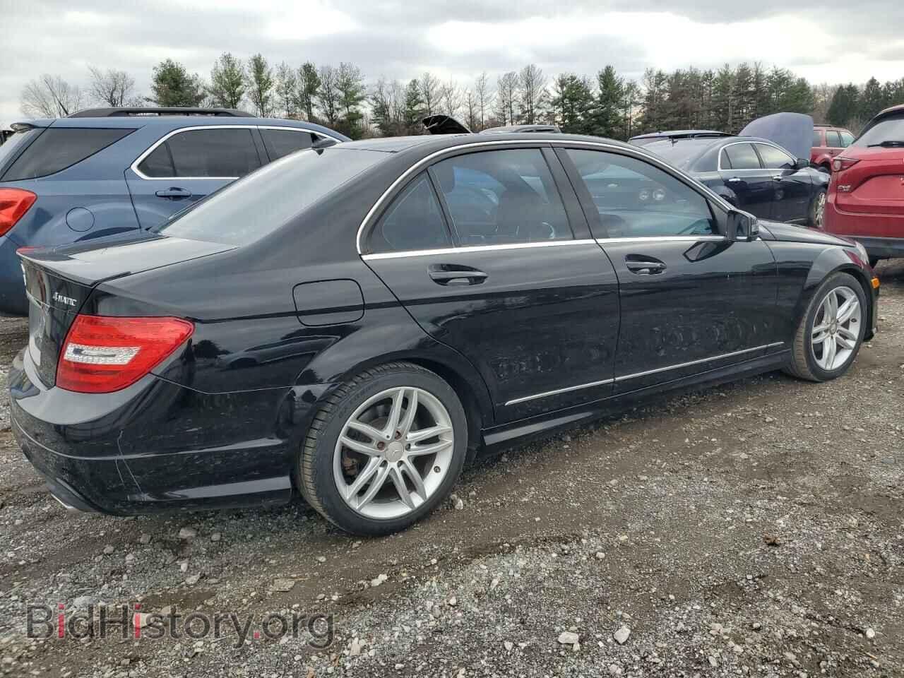 2012 MERCEDES-BENZ C-CLASS - VIN: WDDGF8BB2CF876103 - Фото 3