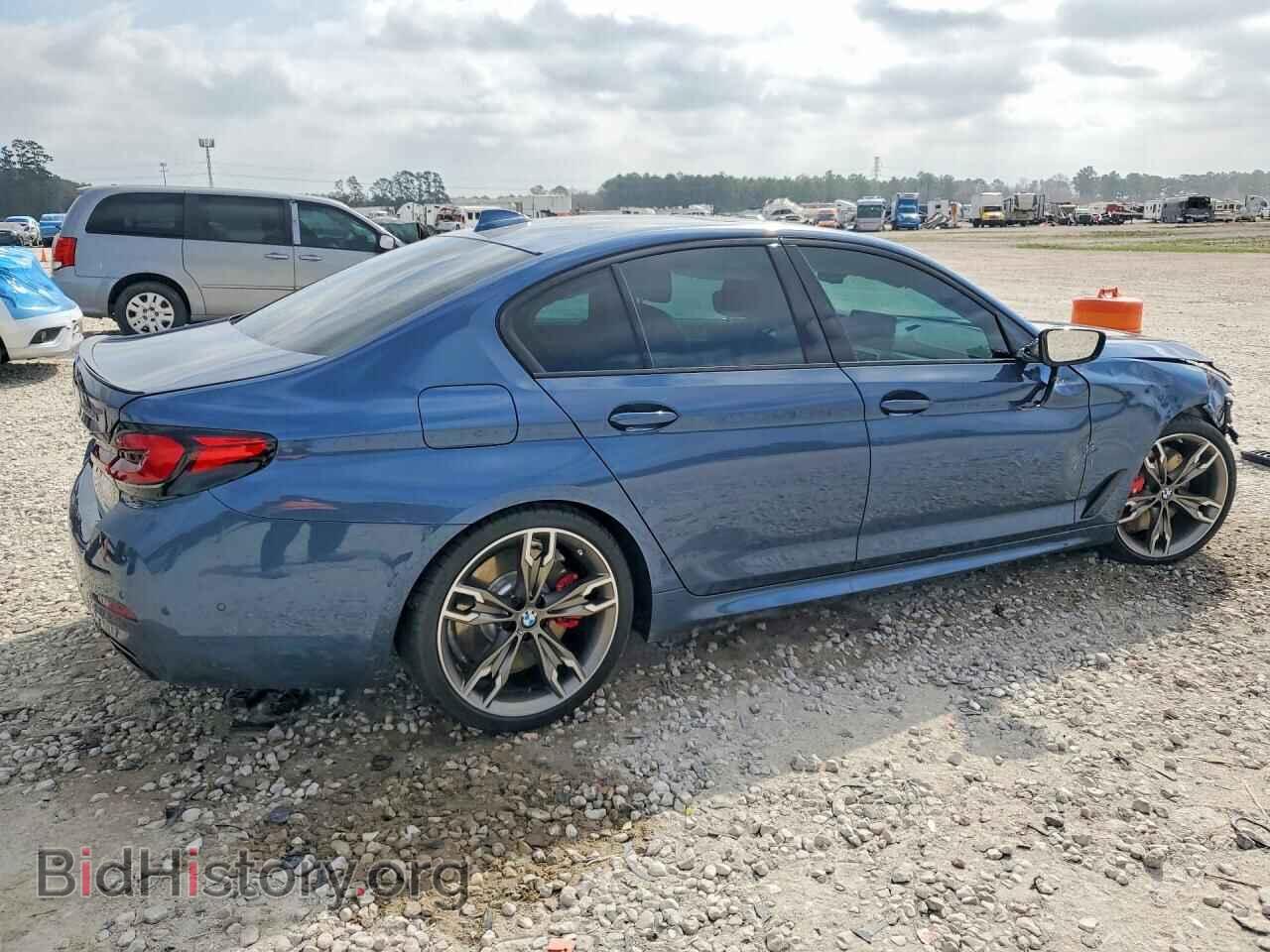 2023 BMW M5 - VIN: WBA13BK09PCM32189 - Фото 3