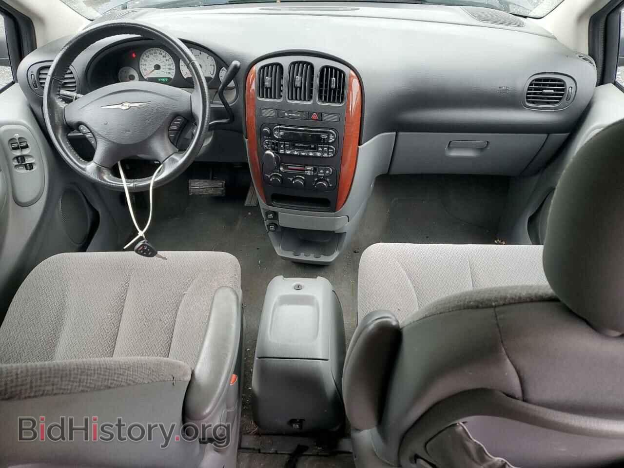 2007 CHRYSLER MINIVAN - VIN: 2A8GP54L27R187357 - Фото 8