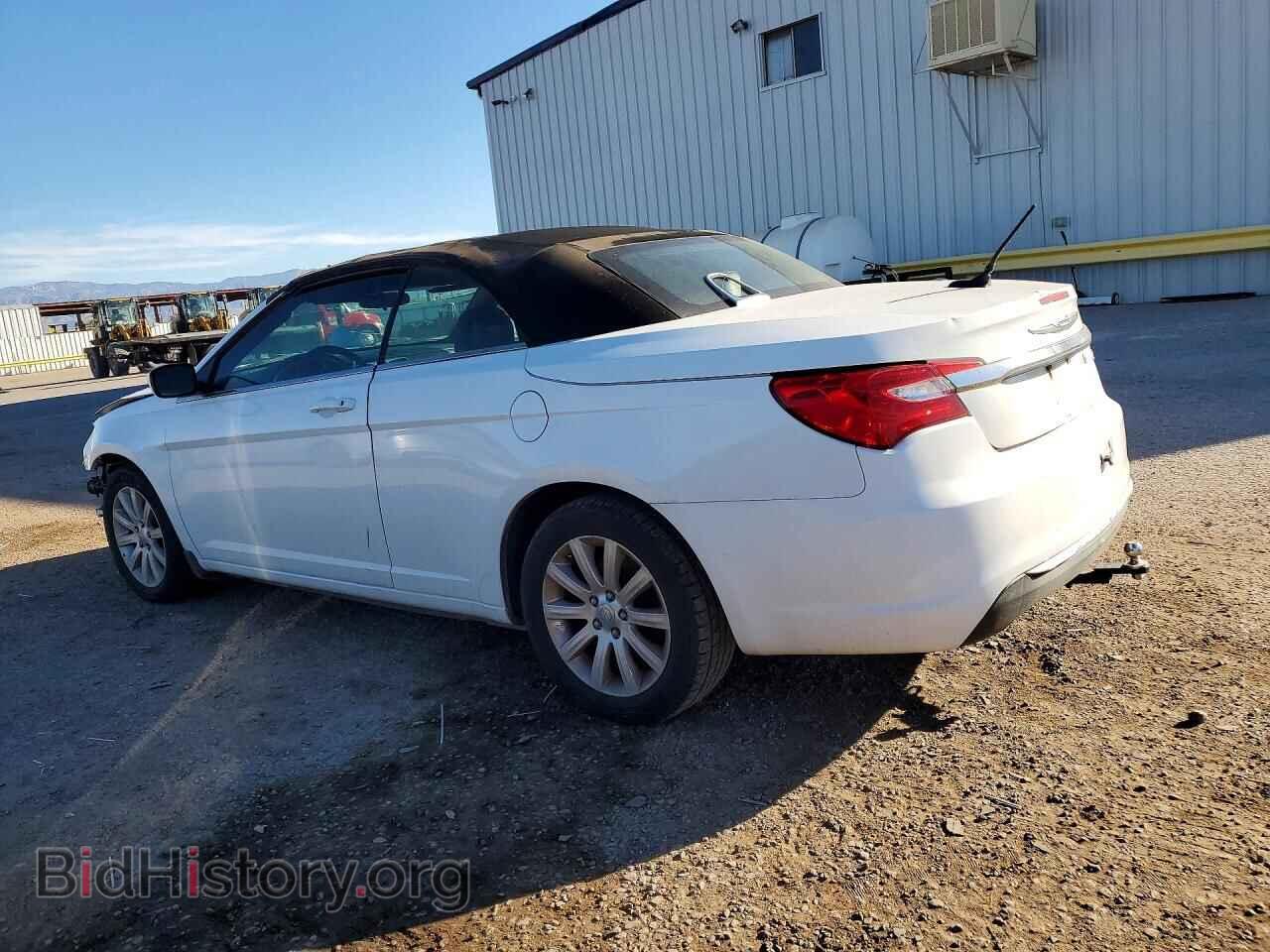 2012 CHRYSLER 200 - VIN: 1C3BCBEB7CN115910 - Photo 2