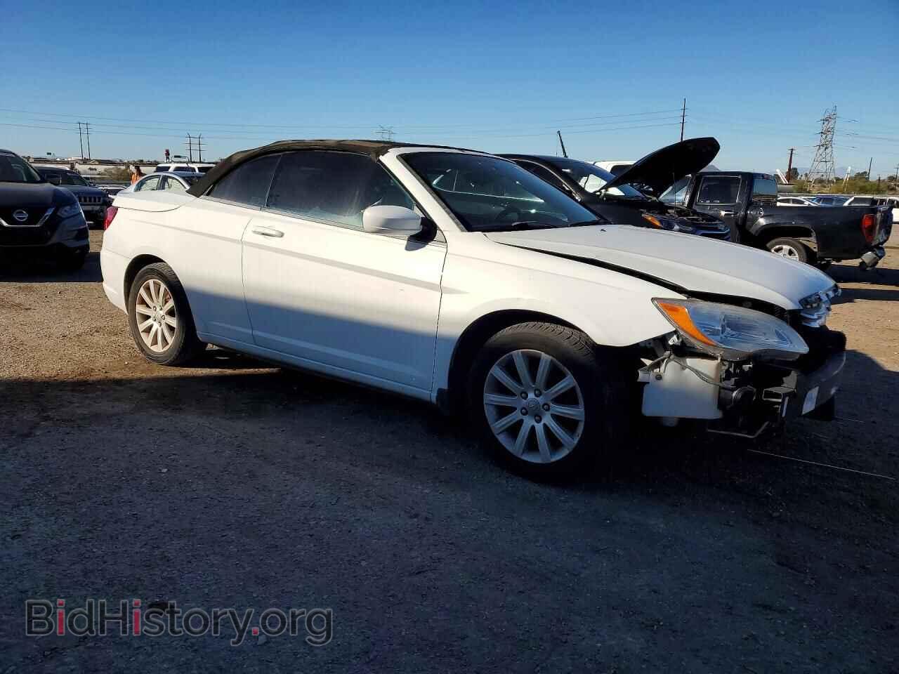 2012 CHRYSLER 200 - VIN: 1C3BCBEB7CN115910 - Photo 4