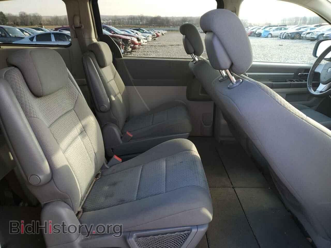 2010 DODGE CARAVAN - VIN: 2D4RN3D11AR498846 - Photo 11