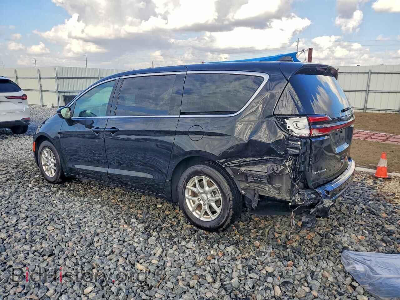 2025 CHRYSLER PACIFICA - VIN: 2C4RC1BG2SR598003 - Photo 2