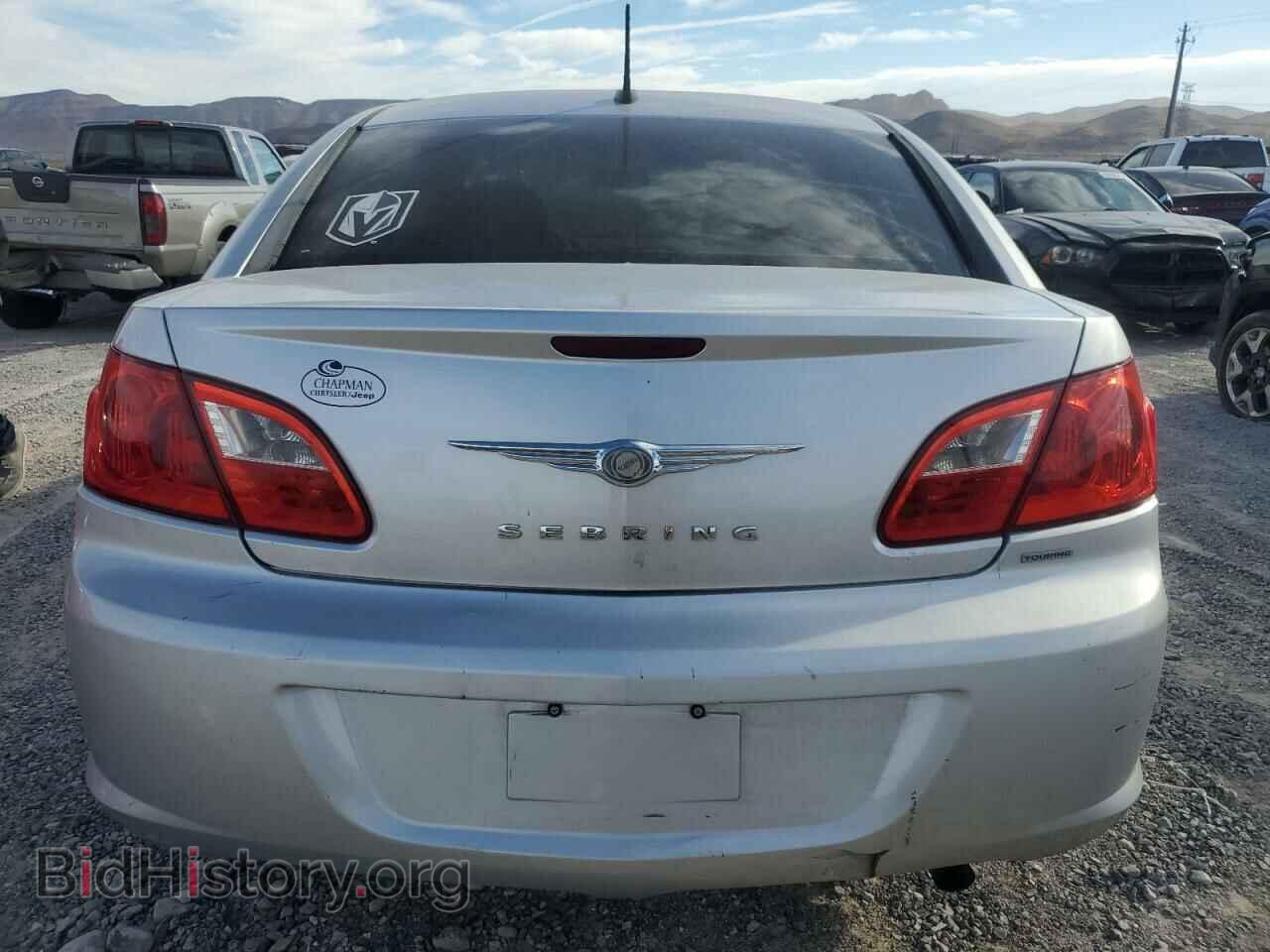 2010 CHRYSLER SEBRING - VIN: 1C3CC4FB9AN193052 - Фото 6