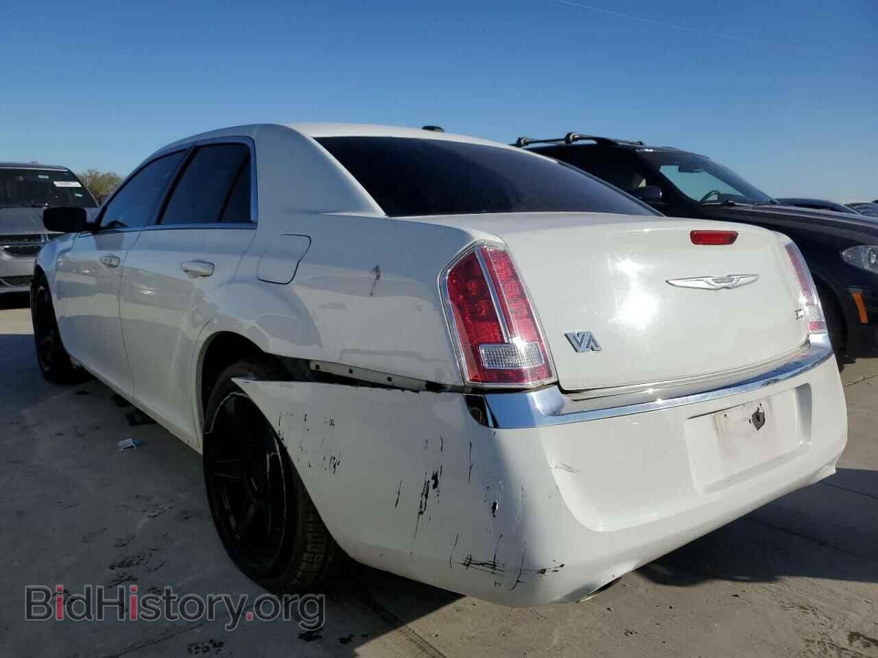 2014 CHRYSLER 300 - VIN: 2C3CCAAG4EH345691 - Фото 2