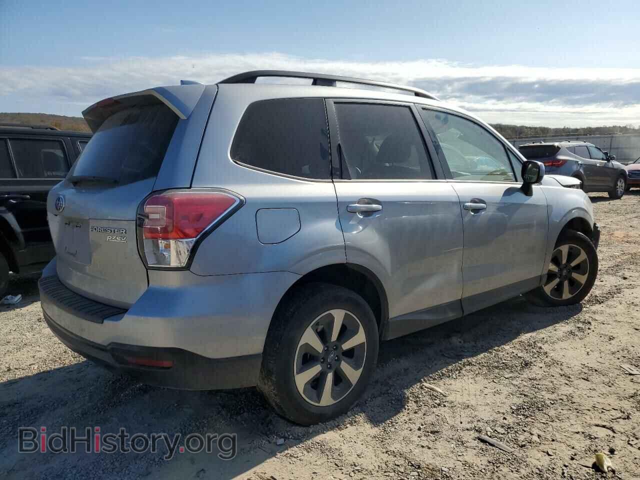 2017 SUBARU FORESTER - VIN: JF2SJAGC1HH454400 - Фото 3